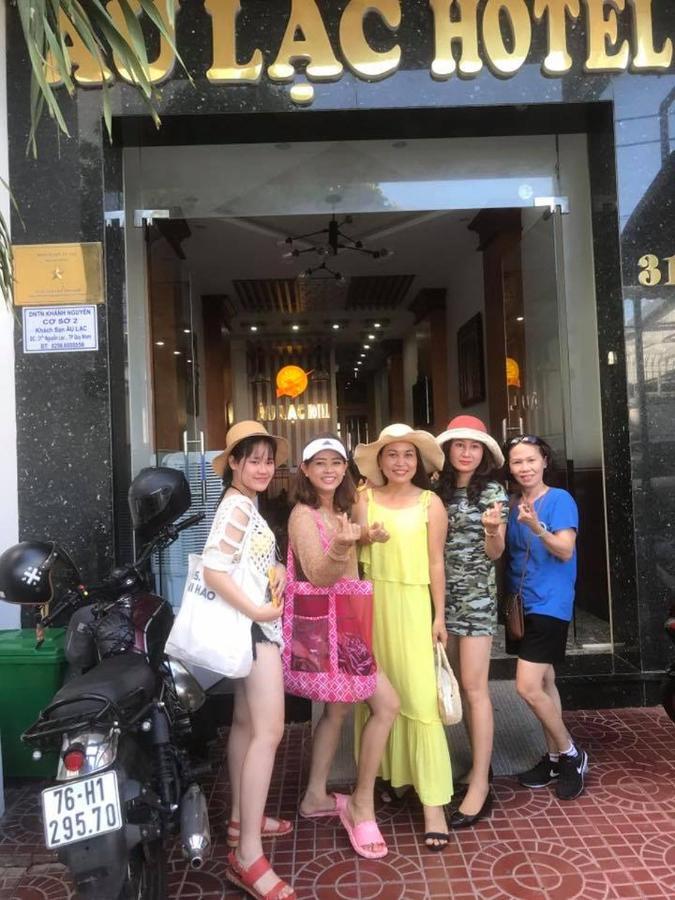 Au Lac Hotel Куи Нхон Екстериор снимка