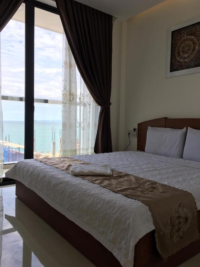 Au Lac Hotel Куи Нхон Екстериор снимка